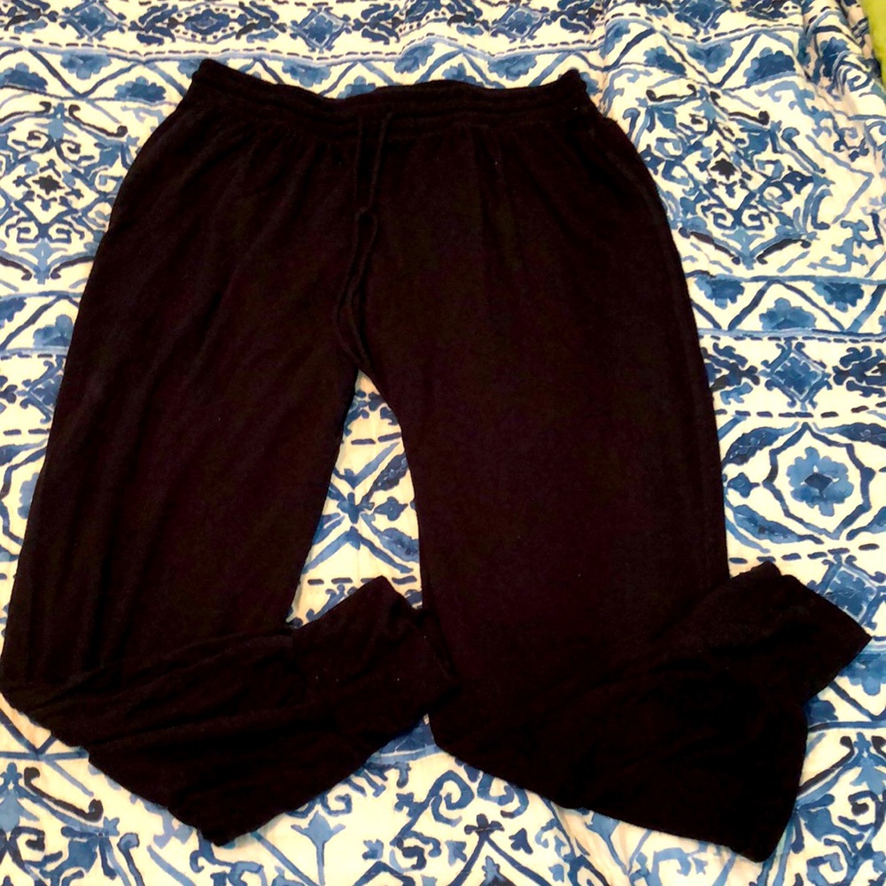 DKNY stretchy Capri Joggers